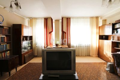 Лот: 20544028. Фото: 1. Продам 3-комн. кв. 72.7 кв.м... Квартиры, студии