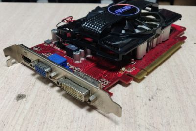 Лот: 20287713. Фото: 1. Видеокарта Radeon HD 5670/100Mb... Видеокарты