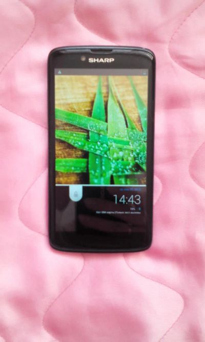 Лот: 5028807. Фото: 1. Смартфон Sharp SH-631W Андроид. Смартфоны