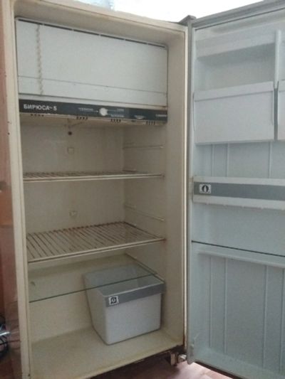 Лот: 14319421. Фото: 1. Холодильник бирюса - 5. Холодильники, морозильные камеры