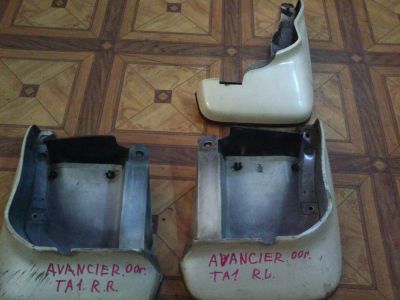 Лот: 6200653. Фото: 1. Брызговики Honda Avancier T1. Кузов