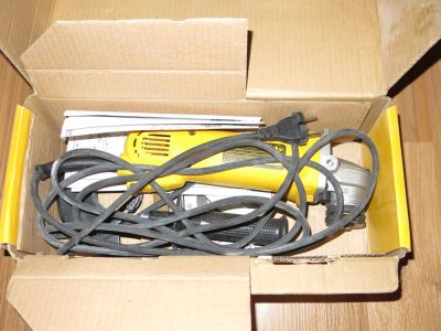 Лот: 4448076. Фото: 1. Болгарка DeWALT D28134 125 мм... Электроинструмент