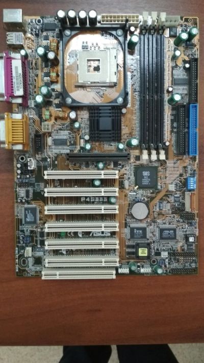 Лот: 13336099. Фото: 1. Материнская плата Asus P4S333... Материнские платы