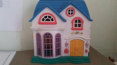 Лот: 8469772. Фото: 1. ДОМ ДЛЯ КУКОЛ. Куклы и аксессуары
