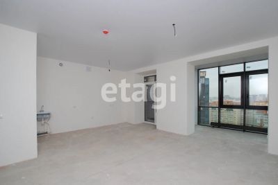 Лот: 20965219. Фото: 1. Продам 2-комн. 52.2 кв.м. Красноярск... Квартиры, студии