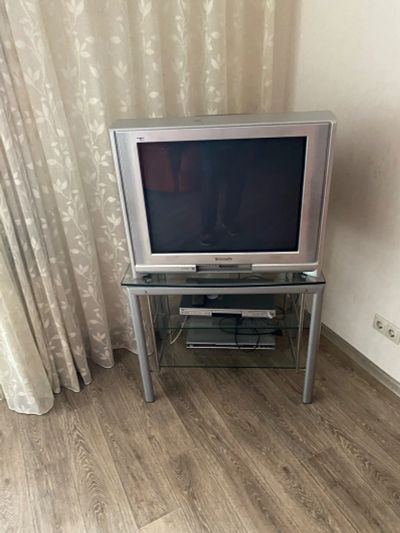 Лот: 25239585. Фото: 1. Телевизор Panasonic (с подставкой... Телевизоры