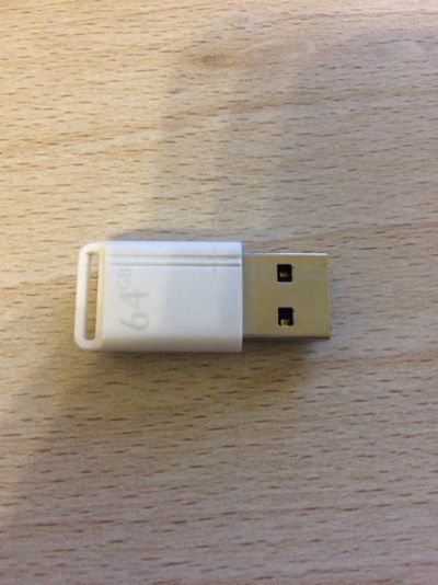 Лот: 10186573. Фото: 1. Флеш-накопитель 64Gb USB 3.0. USB-флеш карты