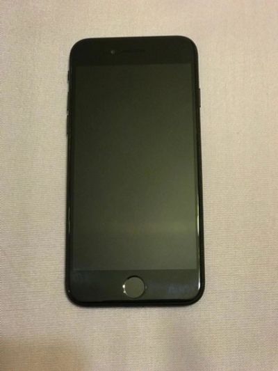 Лот: 15157613. Фото: 1. iPhone 7 Black Mate 32 Gb рст... Смартфоны
