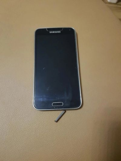 Лот: 10034402. Фото: 1. Samsung galaxy s5. Смартфоны