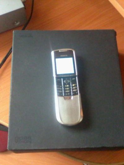 Лот: 4425716. Фото: 1. Nokia 8800 полный комплект без... Кнопочные мобильные телефоны