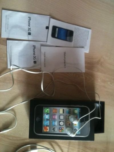 Лот: 3837980. Фото: 1. Айфон (Iphone) 3gS 16Gb Black... Смартфоны