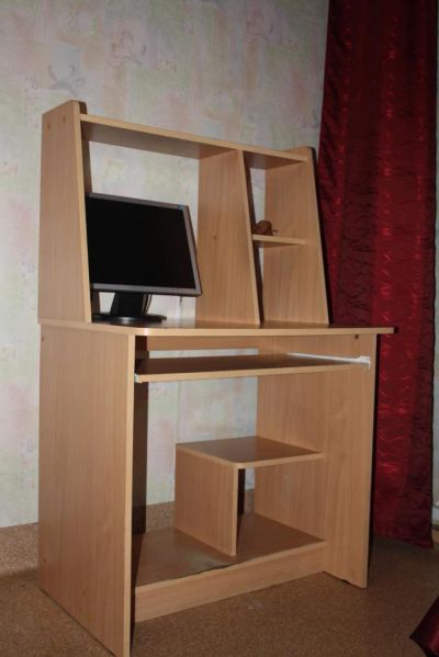 Лот: 7338949. Фото: 1. ПРОДАм СТОЛ компьютерный. Компьютерные и письменные столы