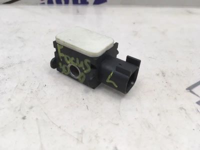 Лот: 21711638. Фото: 1. датчик airbag Ford Focus CB4. Двигатель и элементы двигателя