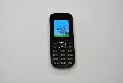 Лот: 10367661. Фото: 1. Fly DS106. Кнопочные мобильные телефоны