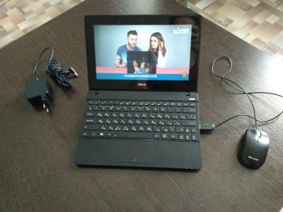 Лот: 10928714. Фото: 1. Нетбук Asus X102B. Ноутбуки