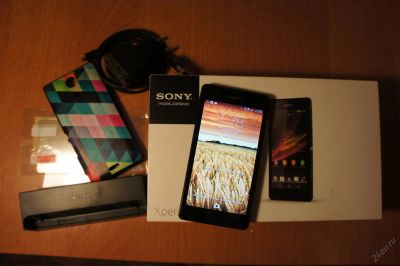Лот: 5875372. Фото: 1. Sony Xperia ZR C5503 LTE. Смартфоны