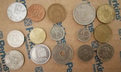 Лот: 15758085. Фото: 1. Набор монет мира. Наборы монет