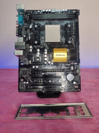 Лот: 23538273. Фото: 1. Мат. плата ASRock N68-GS4 FX/AM3... Материнские платы