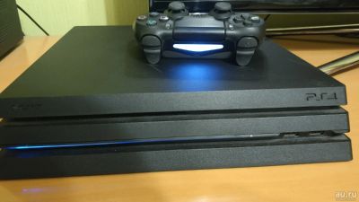 Лот: 13789647. Фото: 1. Sony PlayStation 4 Pro (7008B). Игровые приставки, консоли