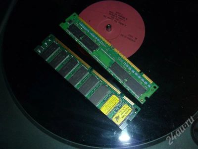 Лот: 605609. Фото: 1. dimm 2x64mb pc100 обе за пару... Оперативная память