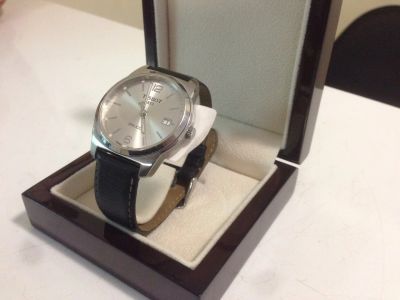Лот: 6411933. Фото: 1. часы tissot. Оригинальные наручные часы