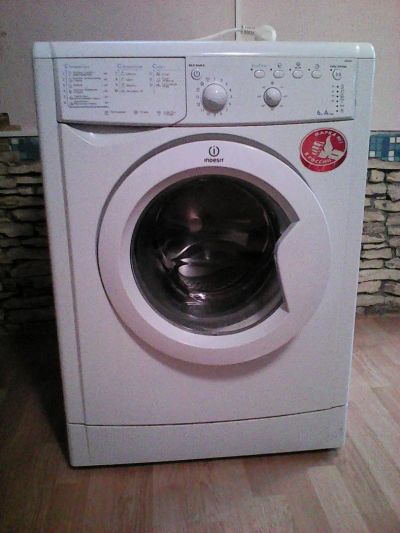 Лот: 7841633. Фото: 1. стиральная машина indesit 6 кг... Стиральные машины