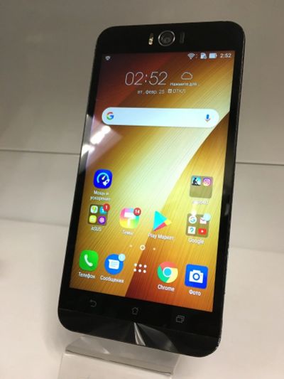 Лот: 15564763. Фото: 1. Смартфон ASUS ZenFone Selfie ZD551KL. Смартфоны