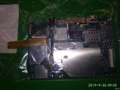 Лот: 14669856. Фото: 1. Материнская плата BQ L710G_F V1... Запчасти для планшетов