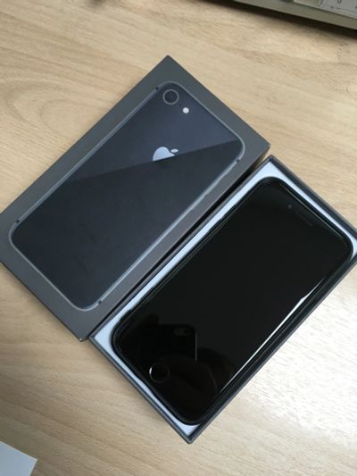 Лот: 19611917. Фото: 1. IPhone 8 Space Gray. Смартфоны
