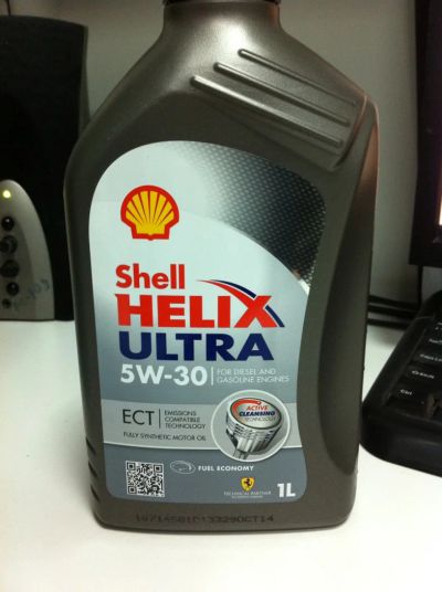 Лот: 6073937. Фото: 1. Масло моторное Shell Helix Ultra... Масла, жидкости