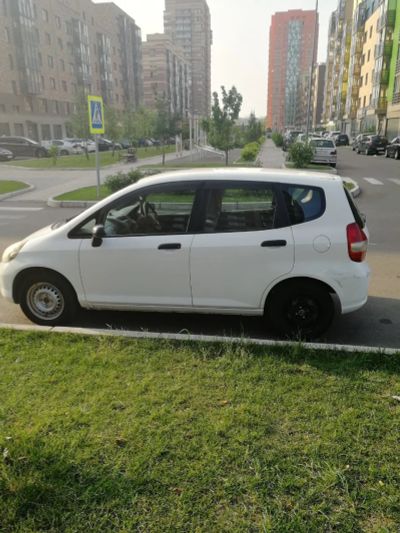 Лот: 14583614. Фото: 1. Honda fit машина. Автомобили