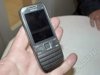 Лот: 280180. Фото: 1. Nokia E52. Стиль и мощь. Смартфоны