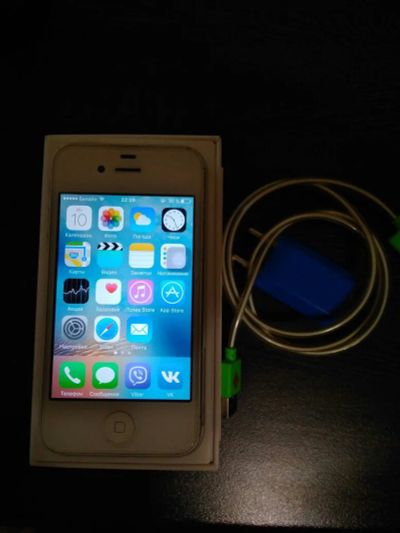 Лот: 10601535. Фото: 1. Продам Iphone 4s 16 GB. Смартфоны
