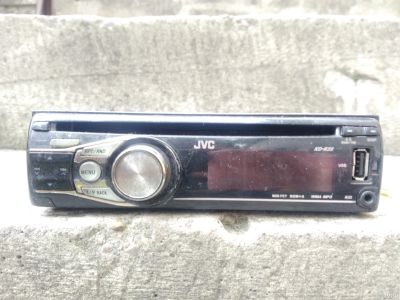Лот: 14466088. Фото: 1. Автомагнитола jvc kd-r35 неисправна. Автомагнитолы