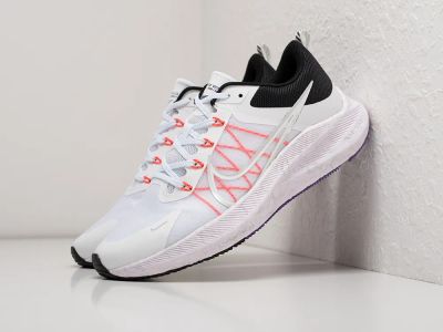 Лот: 20318631. Фото: 1. Кроссовки Nike Zoom Winflo 8. Кеды, кроссовки, слипоны