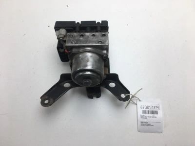 Лот: 20512101. Фото: 1. Блок ABS Toyota Caldina 1999 4405021030... Двигатель и элементы двигателя