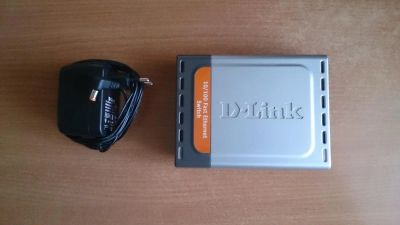 Лот: 5127540. Фото: 1. Свитч D-Link. Маршрутизаторы (роутеры)
