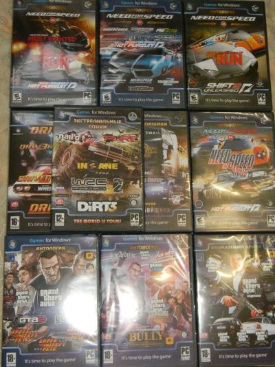 Лот: 4537461. Фото: 1. "Супер-гонки" 10 DVD одним лотом... Игры для ПК