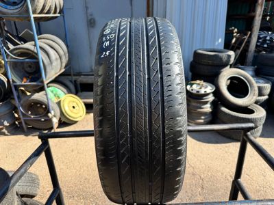 Лот: 25621714. Фото: 1. (1шт.) 235-55-18 Bridgestone Dueller... Шины