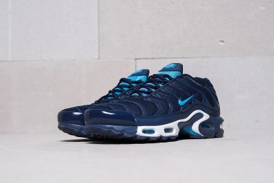 Лот: 12131279. Фото: 1. Кроссовки мужские Nike. Кеды, кроссовки, слипоны