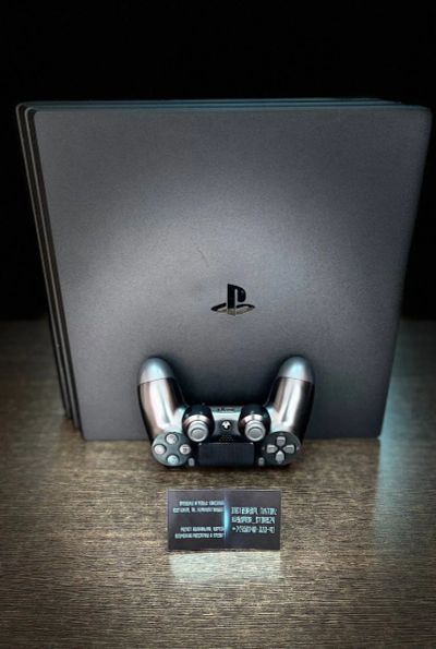 Лот: 16368679. Фото: 1. Sony PlayStation 4 Pro отл 1000... Консоли