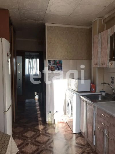 Лот: 23697875. Фото: 1. Продам 3-комн. кв. 60.1 кв.м... Квартиры, студии