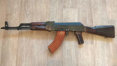 Лот: 15184200. Фото: 1. Охолощенный АКМ впо-925. Сигнальное и охолощенное (СХП) оружие