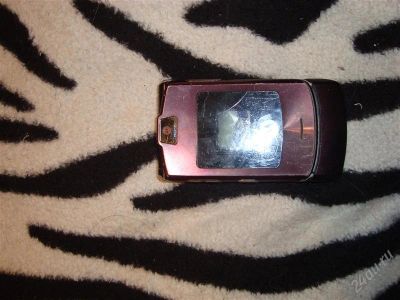 Лот: 1338660. Фото: 1. телефон Motorola RV3. Кнопочные мобильные телефоны