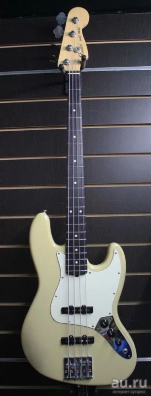 Лот: 8107106. Фото: 1. Fender Jazz Bass Highway One USA. Гитары