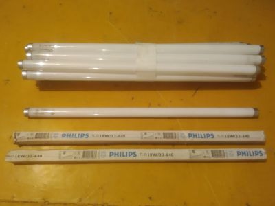 Лот: 19997141. Фото: 1. Лампы люминесцентные Philips TL-D... Лампочки