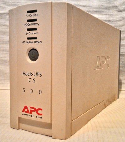 Лот: 7559307. Фото: 1. Продам ИБП APC Back - UPS CS 500. ИБП, аккумуляторы для ИБП
