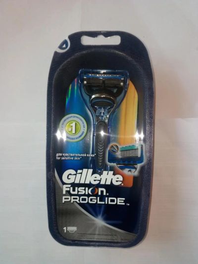 Лот: 8884618. Фото: 1. НОВАЯ бритва Gillette Fusion ProGlide... Укладка и стрижка волос, бритьё, эпиляция