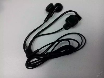 Лот: 5075892. Фото: 1. Продам гарнитуру Nokia оригинал. Красноярск