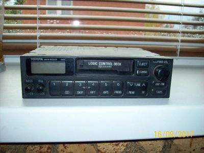 Лот: 10293793. Фото: 1. Автомагнитола Toyota am/fm Receiver... Автомагнитолы